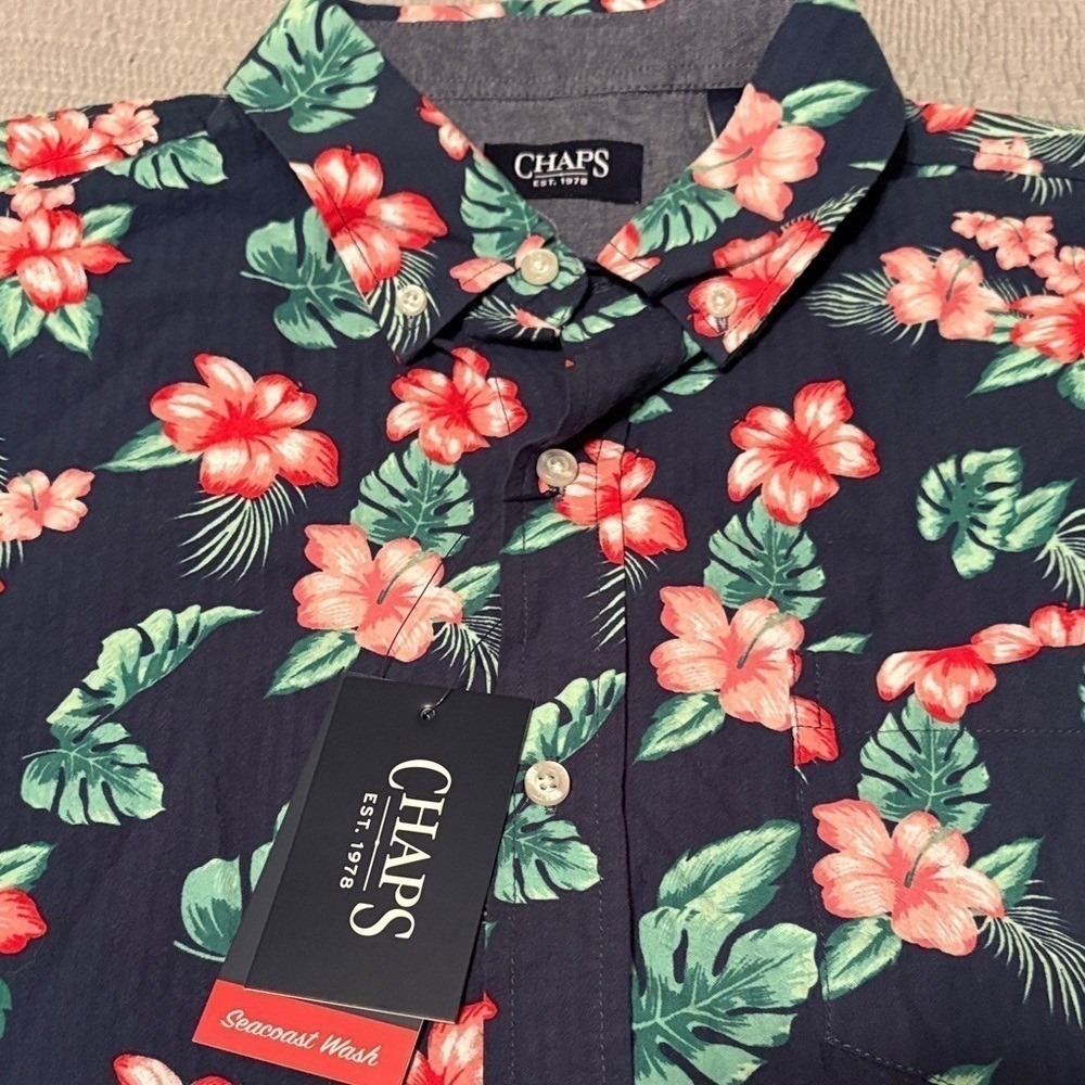 NWT Chaps Men's Navy and Red Floral Shirt - Picture 2 of 12